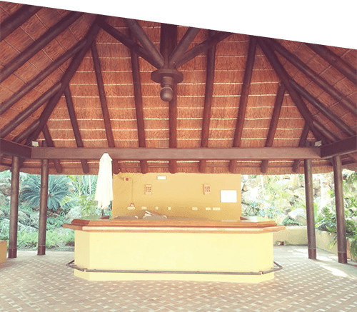 pergolas de madera, tejado de junco